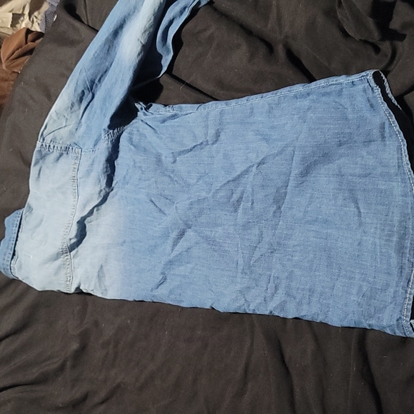 womens button down! - Picture 2 of 2